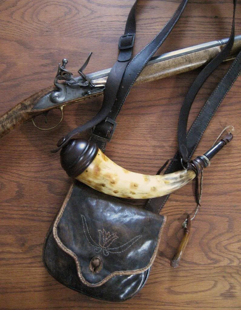 Powder horn strap photos? Traditional Muzzleloading Forum Muzzleloader Flintlock Black Powder